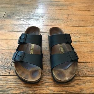 Black Arizona birkenstocks
